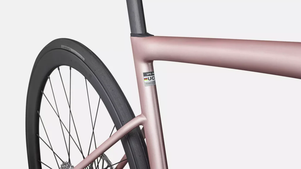 94925-34_TARMAC-SL8-EXPERT-CHAM-BLKPRL_D4-STTT